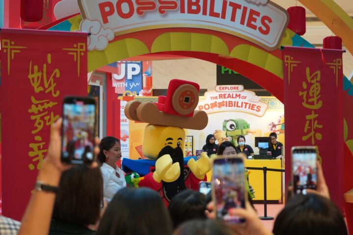 Mascot & Character Hire for Kids Parties in Singapore