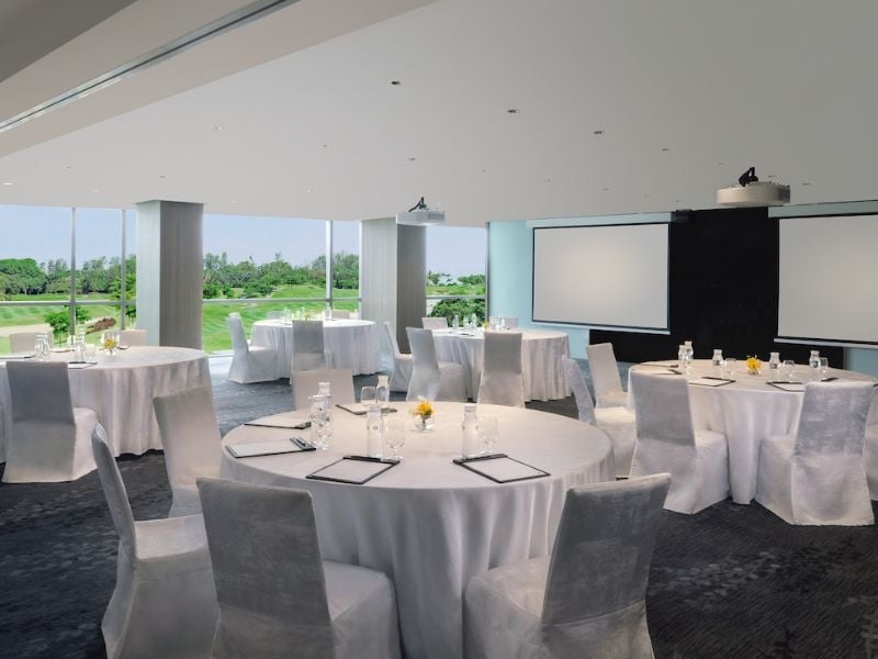 Dusit Thani Laguna Singapore